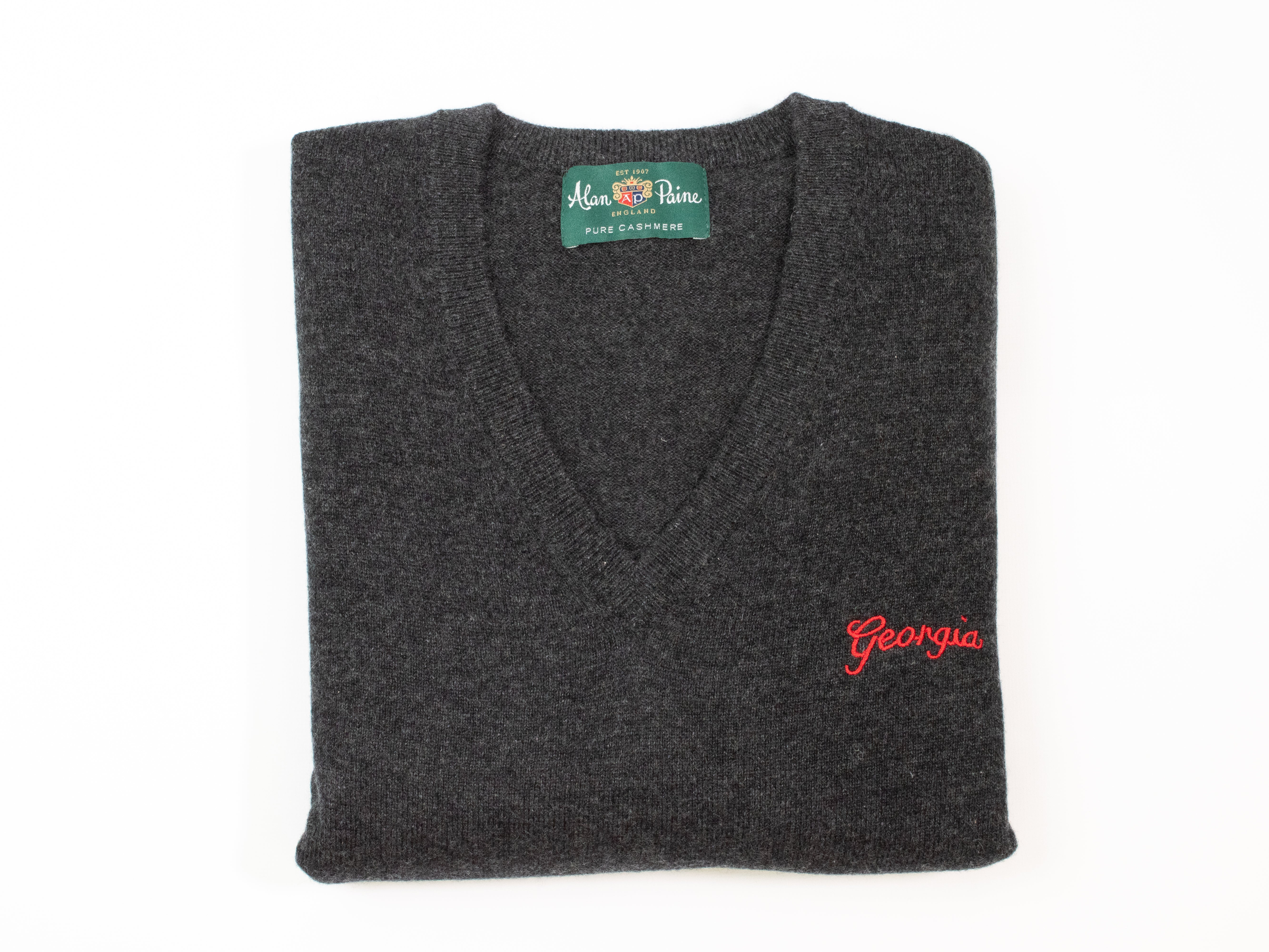 Alan Paine - Cashmere V-Neck Sweater - Georgia Script™