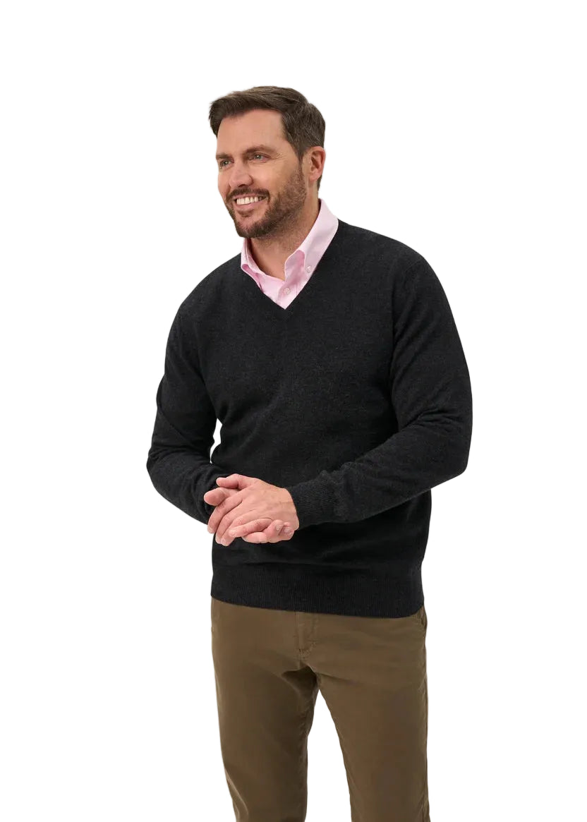 Alan Paine - Haddington V- Neck - Charcoal