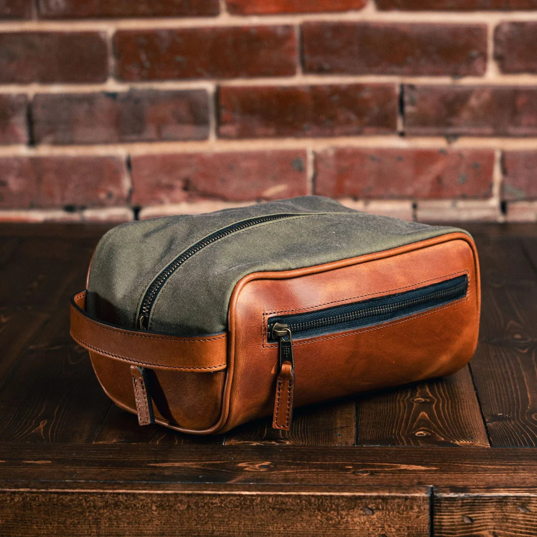 Tom Beckbe - Canvas Dopp Kit - Sawgrass