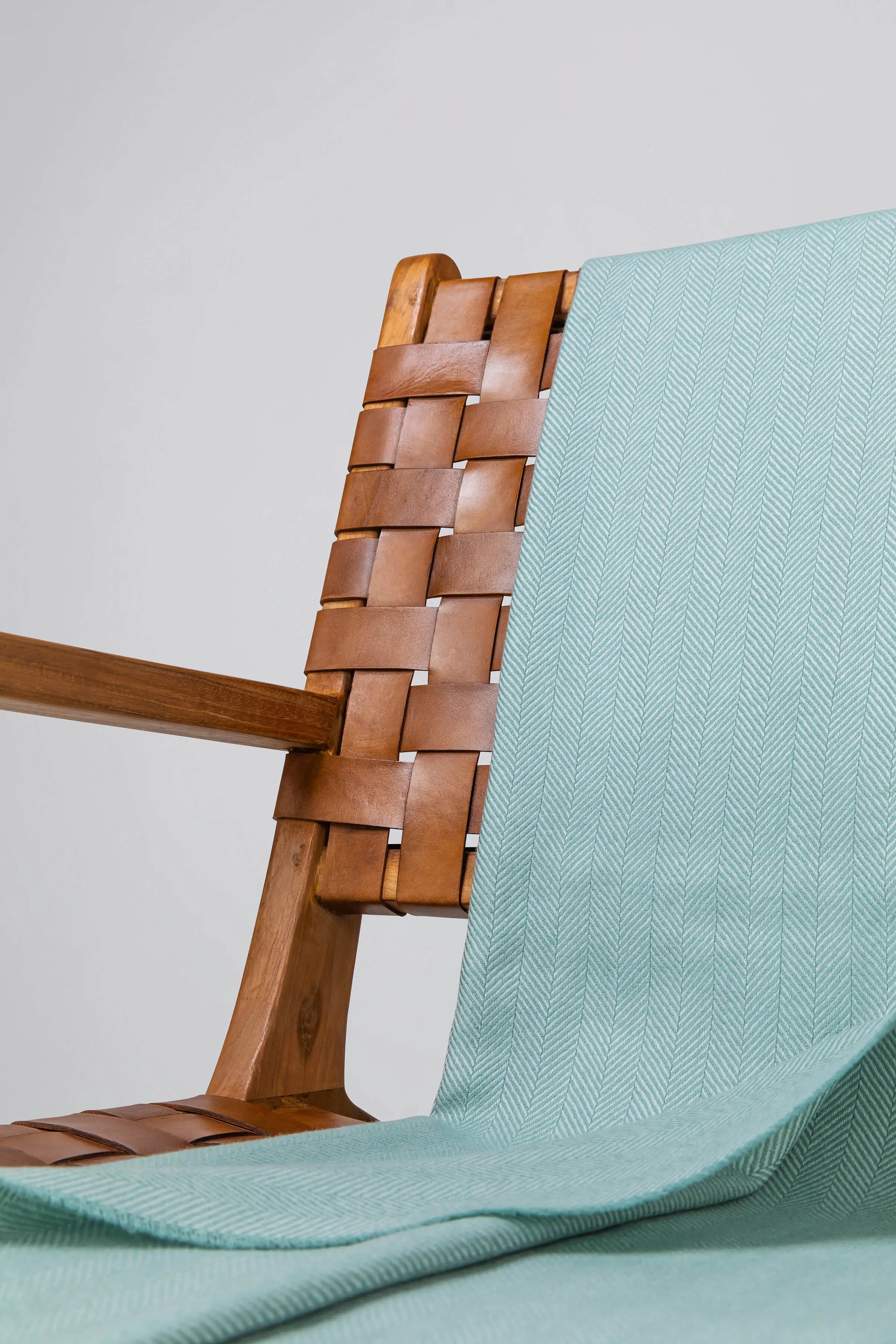 Johnstons of Elgin - Duck Egg Herringbone Merino Throw