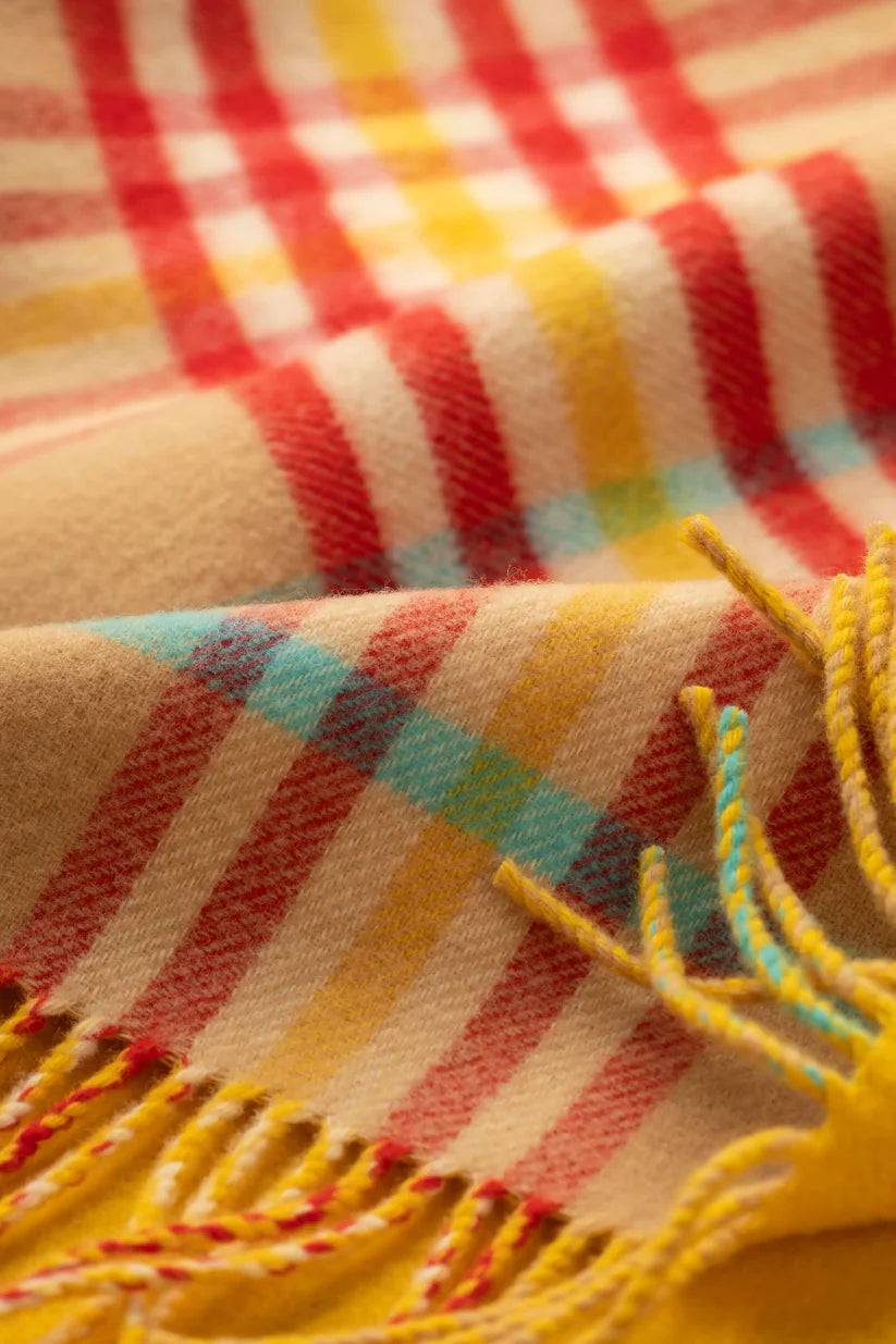 Johnstons of Elgin - Vibrant Reversible Lambswool Throw - Yellow Mix